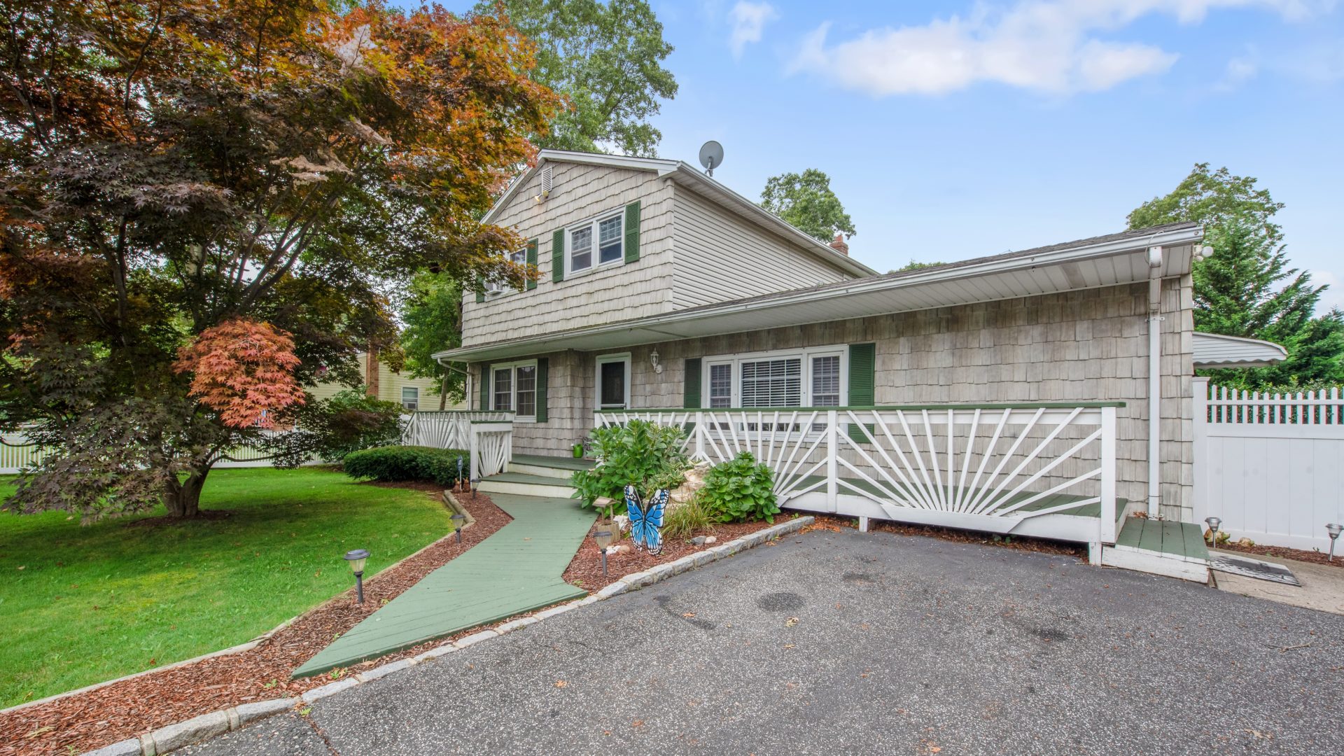 Jeffrey Jimenez, Realtor, Is Pleased To Present 1321 William Floyd